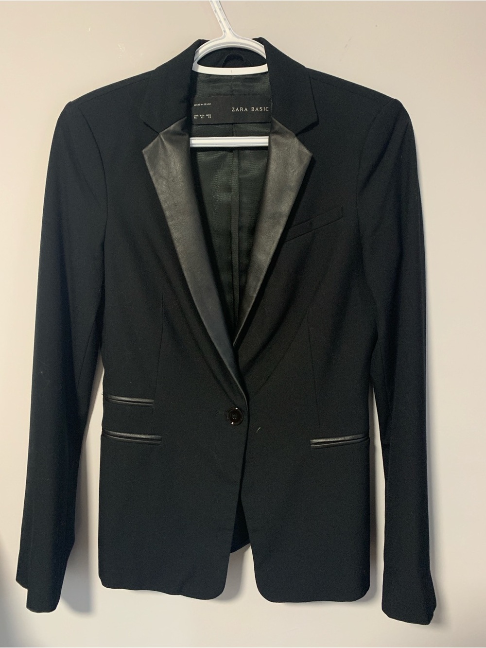 Zara Basic Black Tailored Blazer Faux Leather Lapels